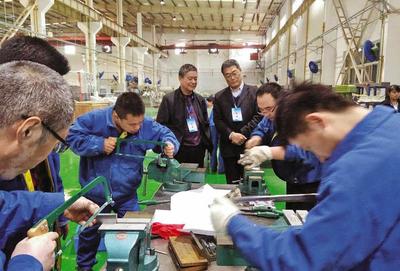 梧桐引鳳，高新區(qū)譜寫新產(chǎn)品技術(shù)開(kāi)發(fā)新篇章